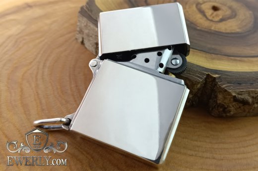 Men's lighter with body of 925 sterling silver with blackening