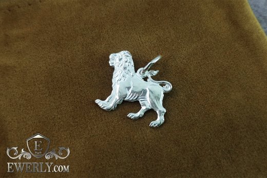 Кулон Лев из серебра - купить серебряный знак Зодиака