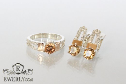 Жіночі сережки і кільце з золотом зі срібла, купити з камінням кольору-шампань