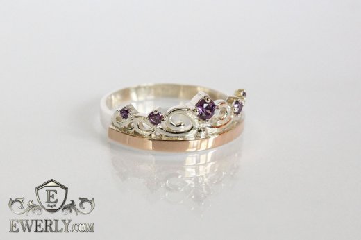 Женское кольцо - корона из серебра с фианитами (аметистовый цвет)