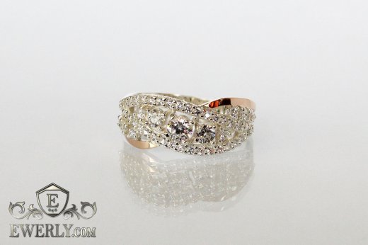 Серебряное кольцо для девушки с золотыми вставками купить