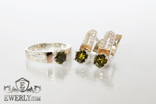 Женские серьги и кольцо с золотом из серебра, купить с камнями цвета-олива